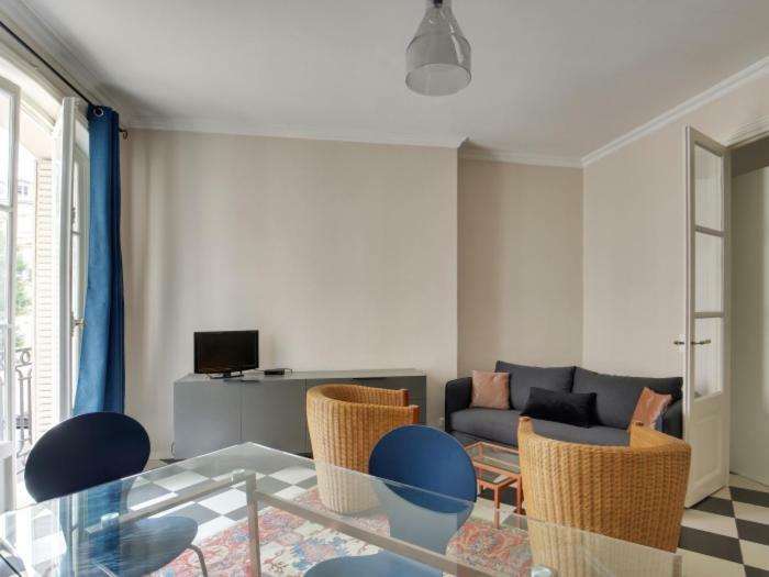 4 People Apartment Close To Eiffel Tower By Weekome Paris Dış mekan fotoğraf